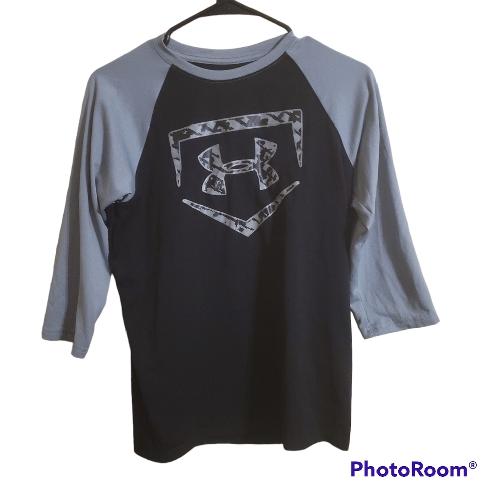 UNDER ARMOUR YOUTH XL LOOSE FIT , GREY and BLACK.